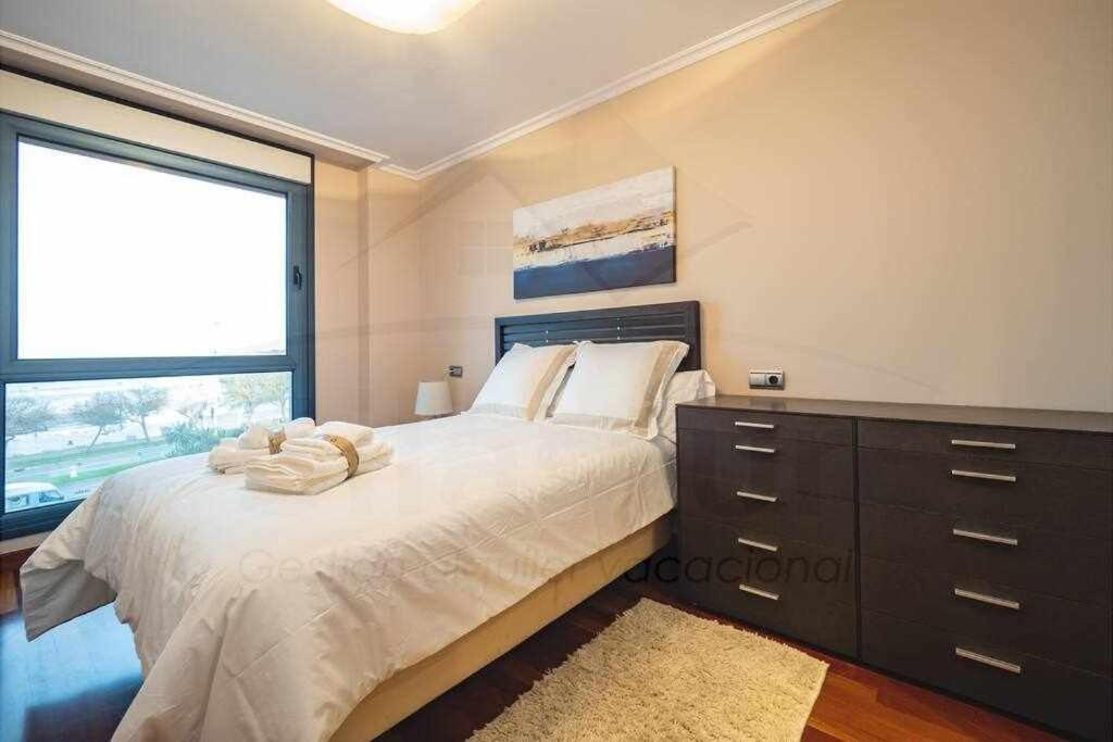 Bahia Apartamento Хихон Екстериор снимка